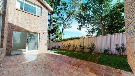 6/345 Box Road, Sylvania NSW 2224 - Townhouse For Rent | Domain - Photo 2