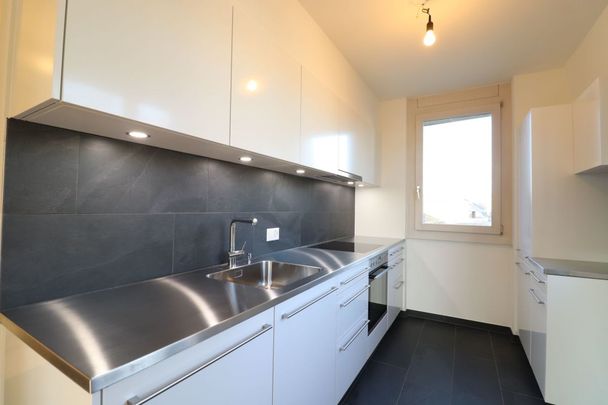 Nähe Steinengraben und Heuwaage - geräumige, helle 3.5-Zimmer-Maisonette-Dachwohnung - Foto 1