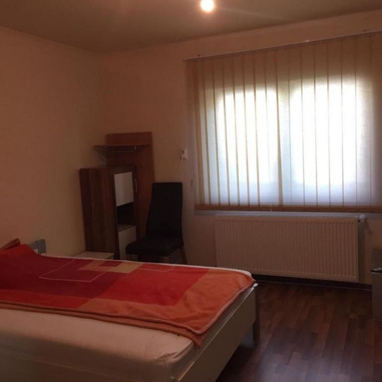 Garsoniera Badea Cartan langa Kaufland - Fotografie 1