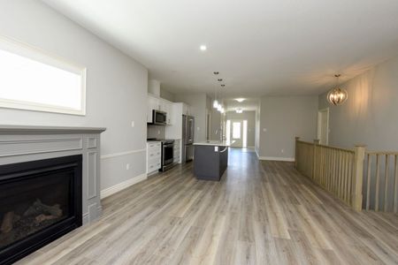 For Lease - 6 Ironwood Street Unit# 71, Norfolk, Ontario - Photo 3