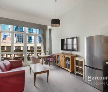 Iconic 'The Grand' - Furnished - Electricity & Cold Water usage Inc... - Photo 1