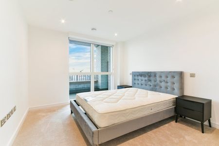 1 Bed Flat, Duval House, SW11 - Photo 3