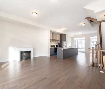 For Lease - 28 Credit Lane, Richmond Hill, Ontario - Photo 4