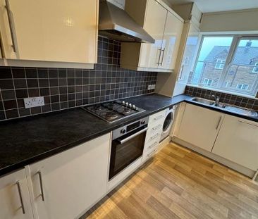 3 bedroom townhouse to rent - Photo 6