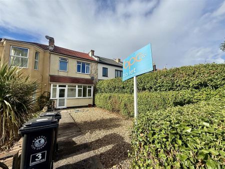 4 bedroom terraced house to rent - Photo 3