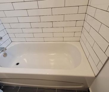 3.5 RDC duplex 600p2 - métros-Marché Jean-Talon - Photo 3