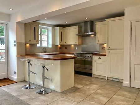 Northgate Street, Bury St Edmunds - Photo 3