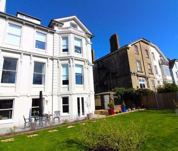3 bedroom apartment to rent - Photo 3