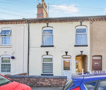3 bedroom mid-terrace to rent School Street, Church Gresley - Photo 3