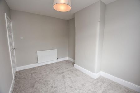 3 bed House - Terraced for Rent - Photo 4