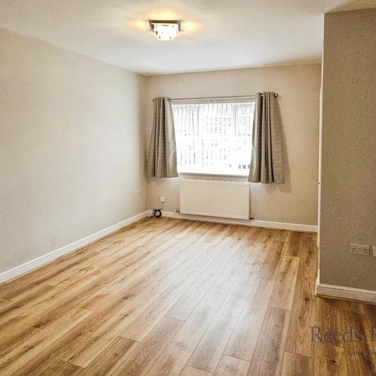 3 bedroom end of terrace house to rent - Photo 1