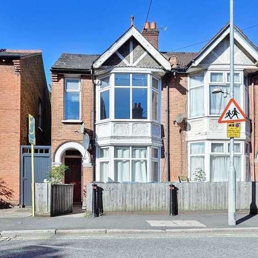 Cassio Road, Wd, Watford, WD18 - Photo 1