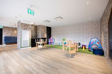 For Lease - 2300 St Clair Avenue Unit# 112, Toronto, Ontario - Photo 3