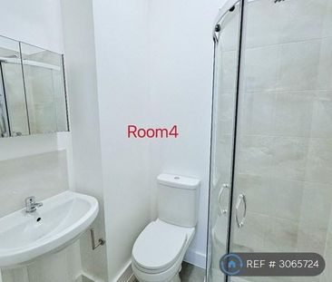 1 bedroom in a house share to rent - Photo 5