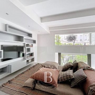 Appartement • Chaillot - Photo 1