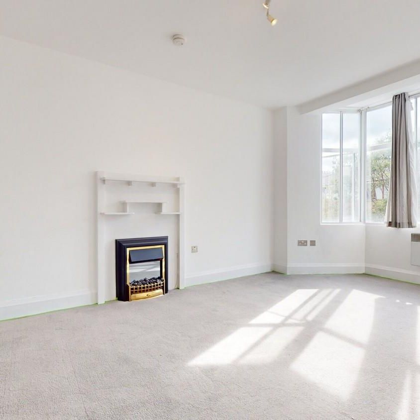 Gray's Inn Road, Clerkenwell, WC1X - Photo 1