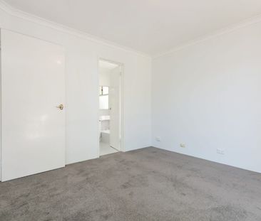 Space, Flexibility & a Handy Coastal Location - Photo 5