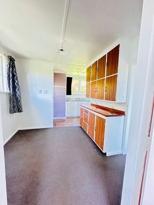 Renovated 3BR Home in Calton Hill - Photo 1
