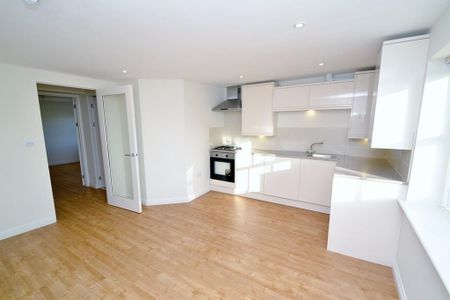 1 bedroom flat to rent - Photo 3