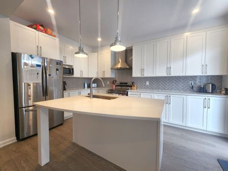 For Lease - 590 Paine Avenue, Kanata, Ontario - Photo 5