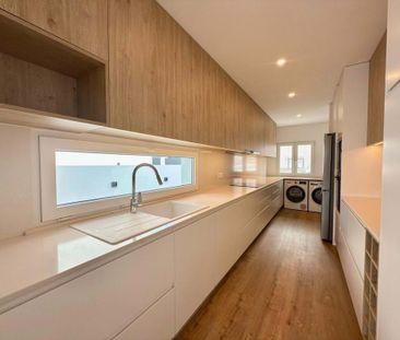 Luxury Villa for rent in Lisbon - Photo 1