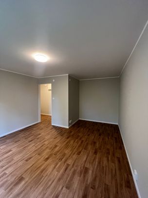 Bergkantsgatan, Grums - Photo 1