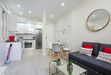 Calle de Santa Engracia, Madrid, Community of Madrid 28003 - Photo 2