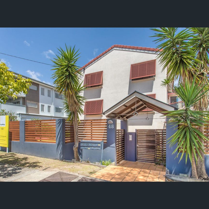 3/10 Chelmsford Avenue, Lutwyche, Qld 4030 - Photo 1
