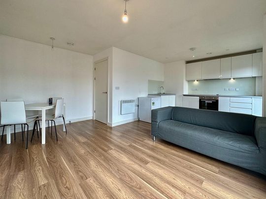 2 bedroom apartment to rent - Photo 1