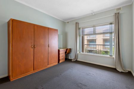 Unit 18/194-196 Seaview Road , - Photo 2