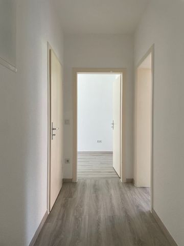 3-Zimmer-Erdgeschosswohnung mit Balkon - Photo 3