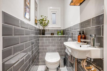 1 bedroom ground floor flat to rent - Photo 3