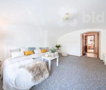 Pronájem bytu 1+1 v dvougeneračního RD, Beroun - Photo 1