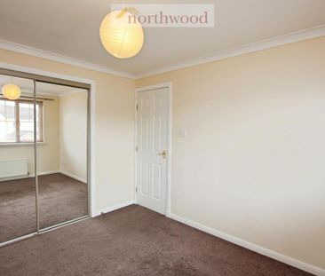 3 bedroom semi-detached house to rent - Photo 4