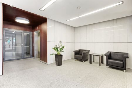 Dwupokojowe mieszkanie ul. Stawki blisko metro - Zdjęcie 4