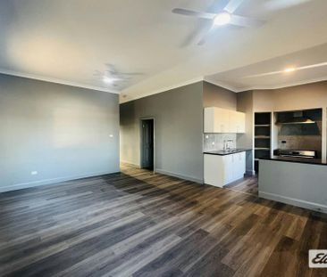 Newly Renovated 4 Bedroom Home - Photo 2