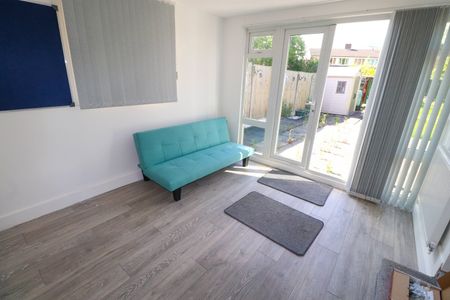 Room in a Shared House, Goosemore Lane, B23 - Photo 3