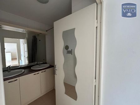 Location Appartement 3 pièces 57m² ST ETIENNE 42100 - Photo 5