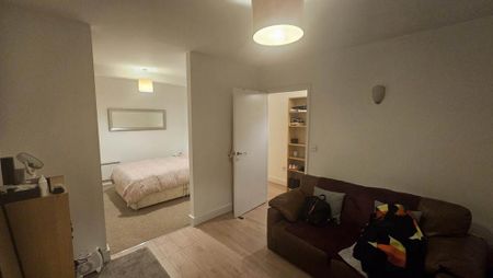 1 bedroom apartment to rent - Photo 4
