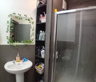 7 Bed - 1 The Village Street, Burley, Leeds - LS4 2PR - Student - Photo 5