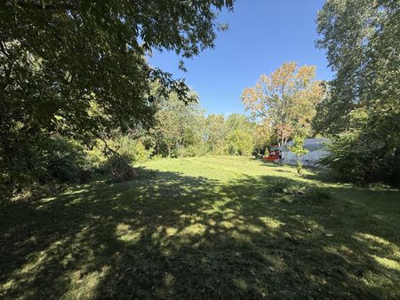 Vieux Sainte-Rose : Superbe appartement 3 chambres entièrement meublé à louer ! - Photo 4