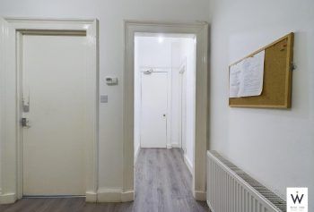 Room at Dalhousie Street, City Centre, Glasgow G3 6PN - Photo 1