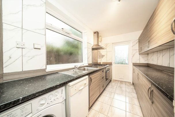 Wellington Avenue - Photo 1