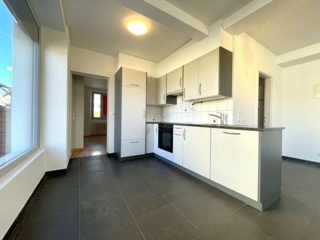 Appartement 2.5 pièces à CHF 1140.-/mois charges comprises - Photo 3