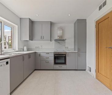 71 Crawfordsburn Road, Newtownards, BT23 4UH - Photo 4