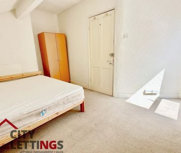 4 bedroom end of terrace house to rent - Photo 6