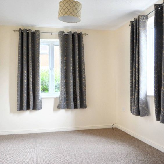 £925 PCM - Photo 1