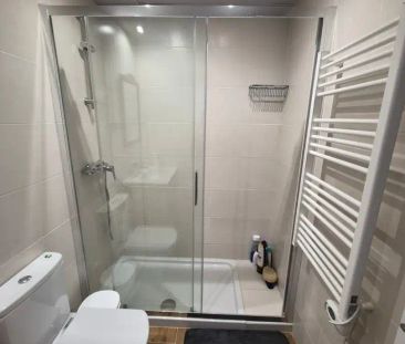 Piso de alquiler en Calle de Guadaira, Portazgo - Foto 5