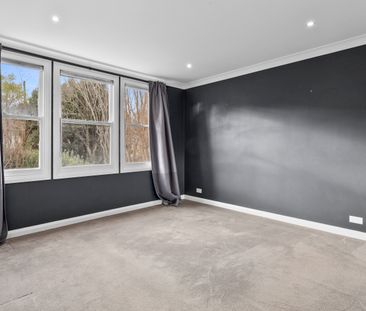 6 Looranah Street, Narrabundah ACT 2604 - House For Rent | Domain - Photo 5