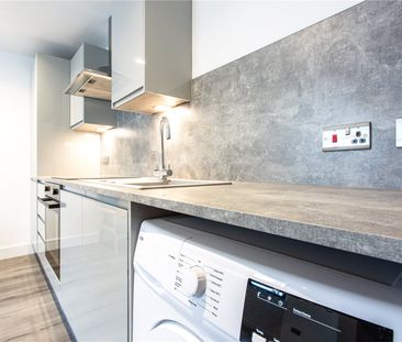 1 bedroom maisonette to rent - Photo 2